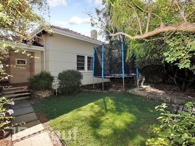 52 Hawkstone Street, Cottesloe WA 6011