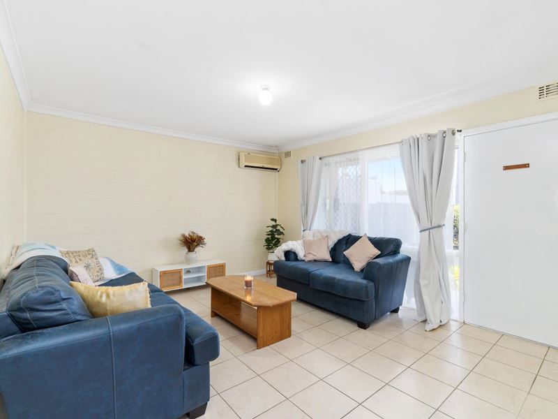 23A Mirrabooka Avenue, Girrawheen