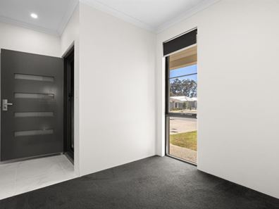 24 Jasper Bend, Wellard WA 6170