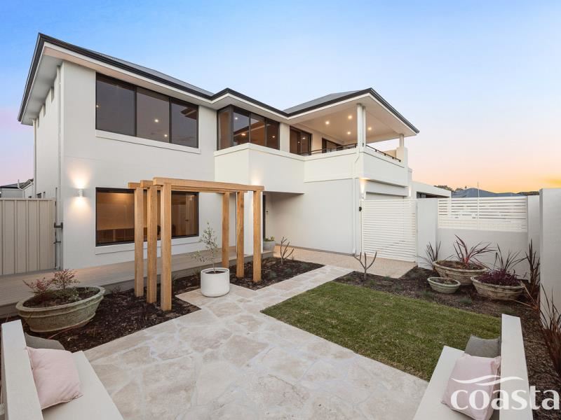 6 Turtles Bend, Secret Harbour
