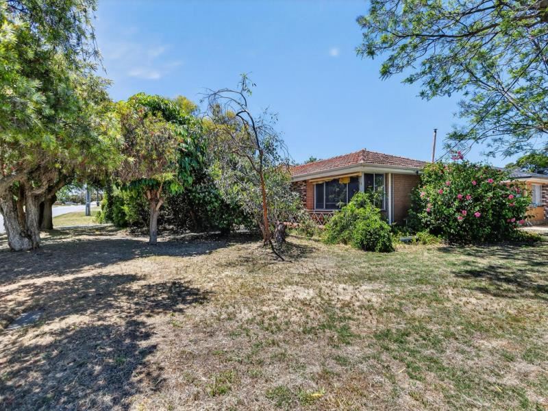 2 Berkshire Place, Kardinya WA 6163