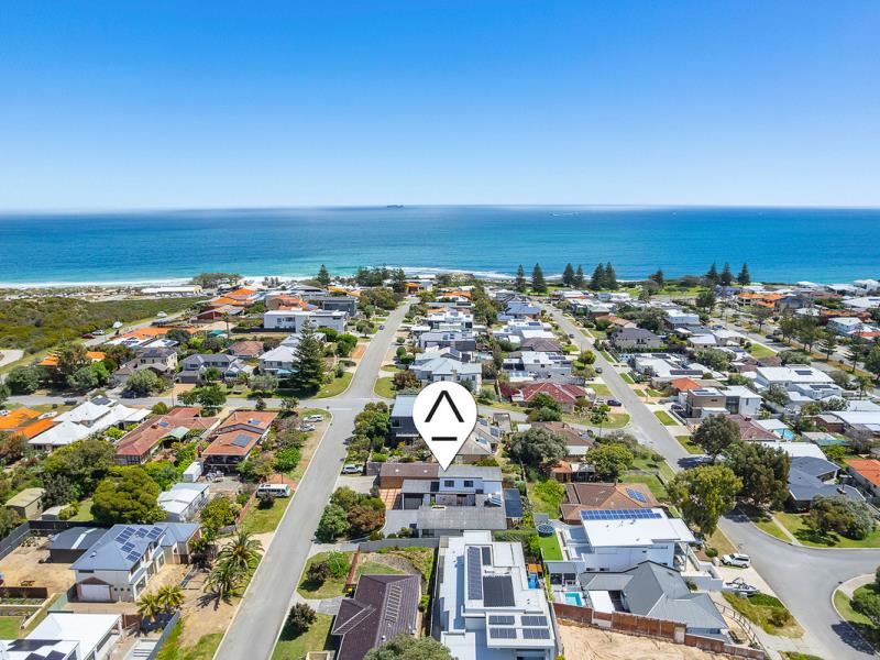 43 King Albert Road, Trigg WA 6029