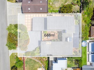 43 King Albert Road, Trigg WA 6029