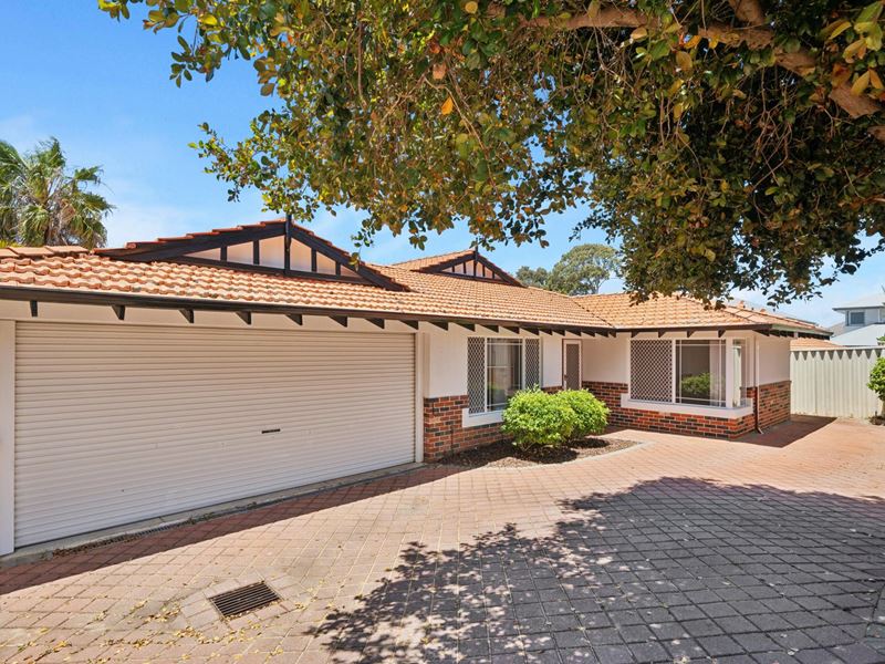 102B Stock Rd, Attadale WA 6156