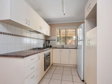 1/4-6 Wittenoom Street, Piccadilly WA 6430