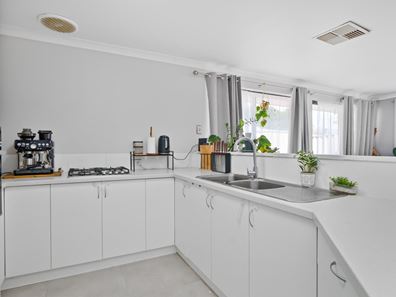 156 Crandon Street, Gosnells WA 6110
