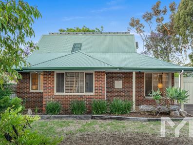 136 Cordelia Avenue, Coolbellup WA 6163