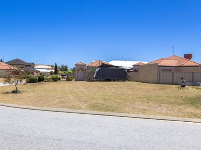 Lot 1, 20 Rialto Place, Halls Head WA 6210