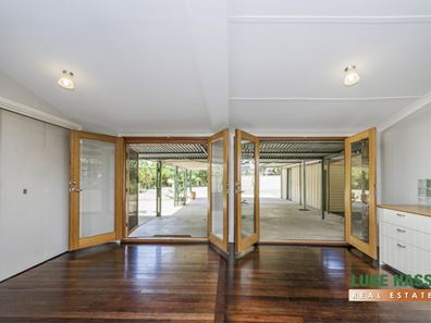 17 Little John Road, Armadale WA 6112