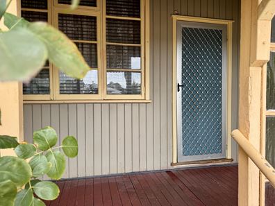 2 Benwell Place, Collie WA 6225