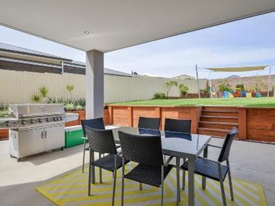 48 Tumbarri Way, Hannans WA 6430