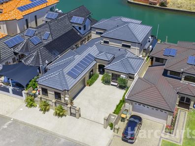4 Santavea Mews, Halls Head WA 6210