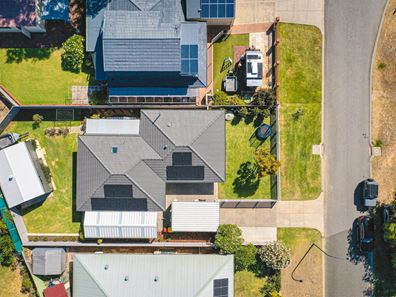 11 Shoalwater Road, Shoalwater WA 6169
