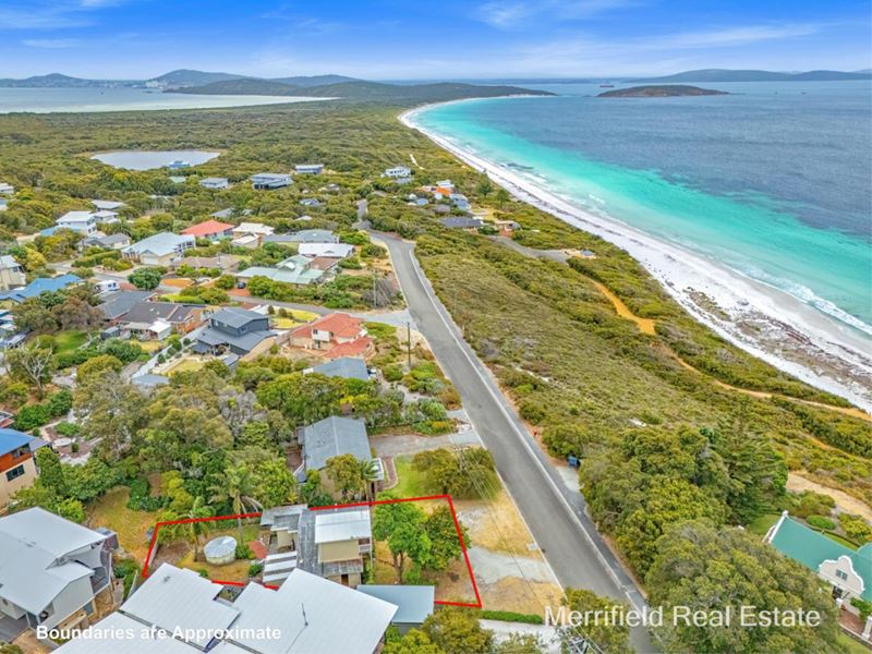 13 La Perouse Road, Goode Beach WA 6330