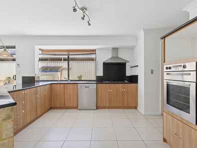 57 Baskerville Crescent, Baldivis WA 6171