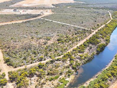 74 Long Pool Road, Hopetoun WA 6348