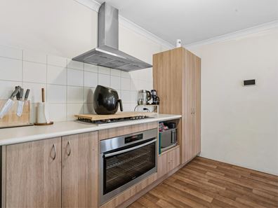 20 Harvey Crescent, South Yunderup WA 6208