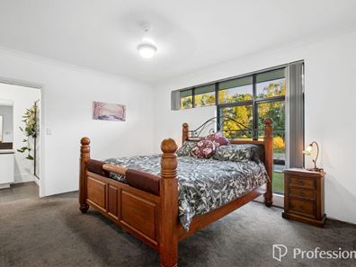 15 Wida Way, Byford WA 6122