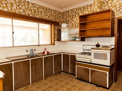 1 Harling Street, Merredin WA 6415