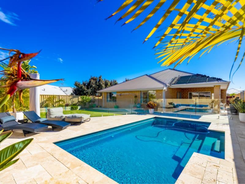 17 Hamelin Street, Two Rocks WA 6037