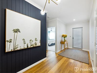 17 Hamelin Street, Two Rocks WA 6037