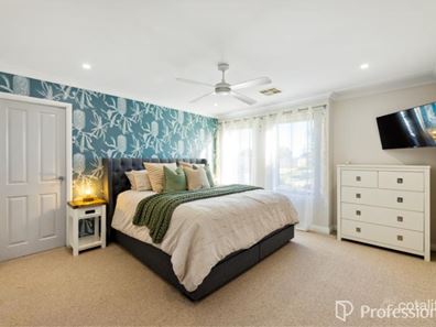 17 Hamelin Street, Two Rocks WA 6037