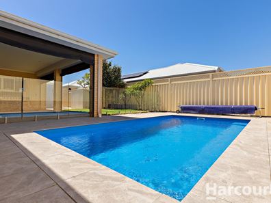 16 Warrior Pass, Madora Bay WA 6210