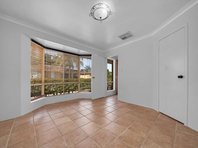 9/63 Third  Avenue, Kelmscott WA 6111