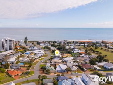 6 Oversby Street, Halls Head WA 6210