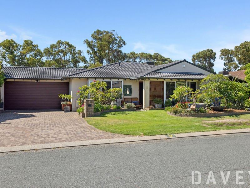 9 Romford Place, Kingsley WA 6026