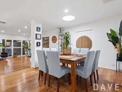 9 Romford Place, Kingsley WA 6026