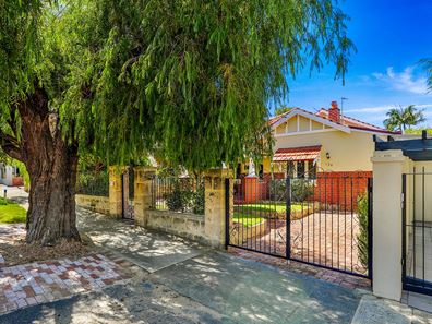 128 Shakespeare Street, Mount Hawthorn WA 6016