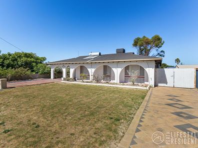 112 Whitfield Drive, Two Rocks WA 6037