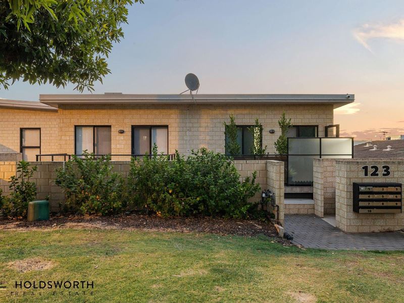 2/123 Waterloo Street, Tuart Hill WA 6060