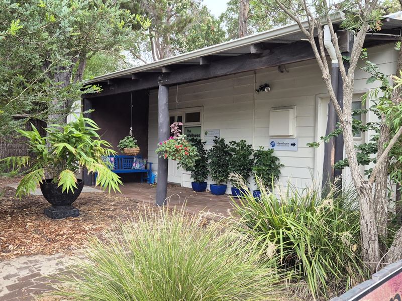 28 Gifford Road, Dunsborough WA 6281