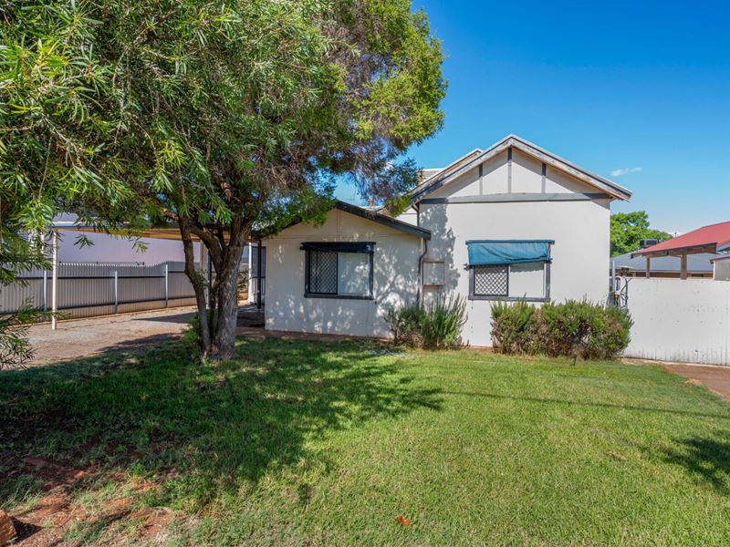 235 MacDonald Street, Kalgoorlie
