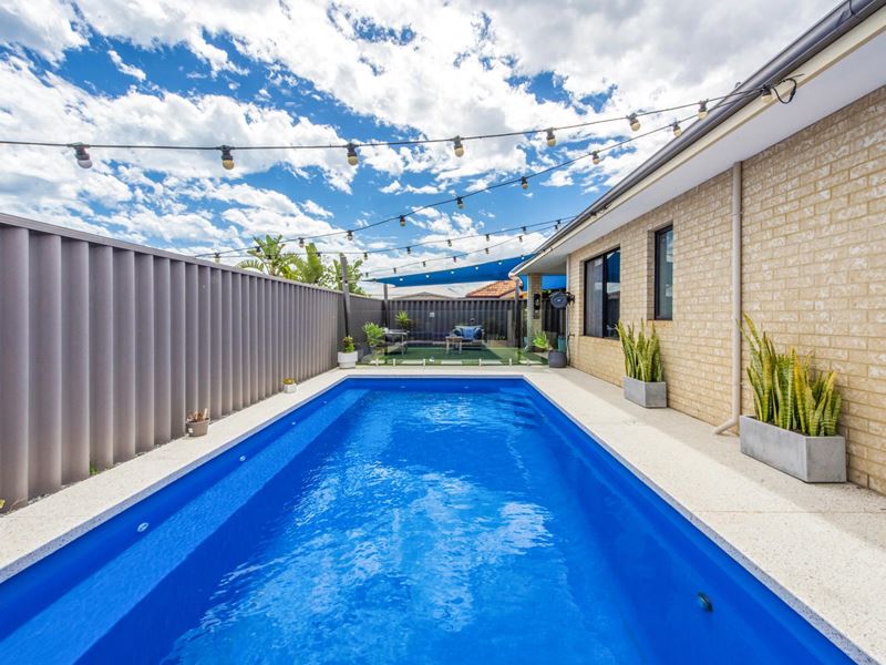 6 Tappan Way, Secret Harbour