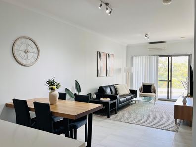 14/8 Bragor Place, Ardross WA 6153