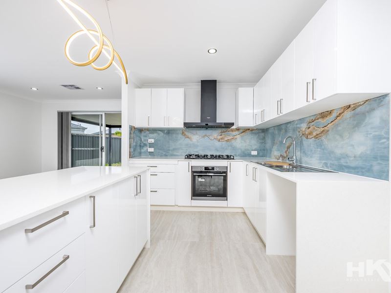 27 Dalmilling Drive, The Vines WA 6069