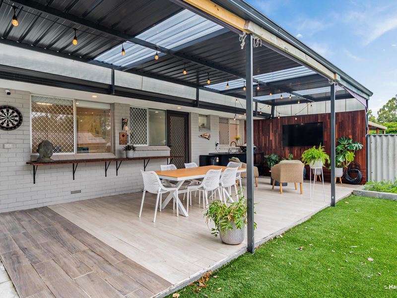 8A Fifth Road, Armadale WA 6112