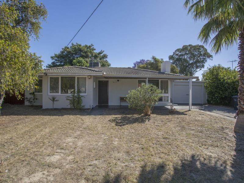 14 Lindy Way,, Camillo WA 6111