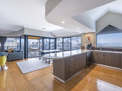 3/9 Dorsodura Way, Mandurah WA 6210