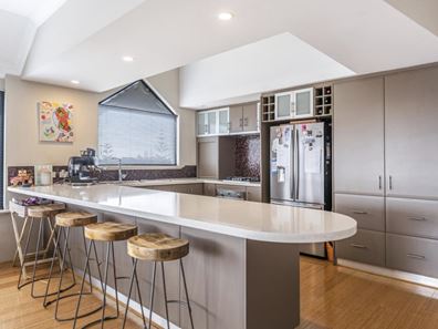 3/9 Dorsodura Way, Mandurah WA 6210
