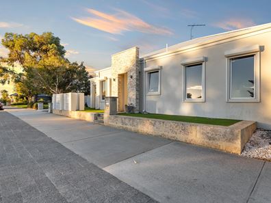 1/154 Benenden Avenue, Butler WA 6036