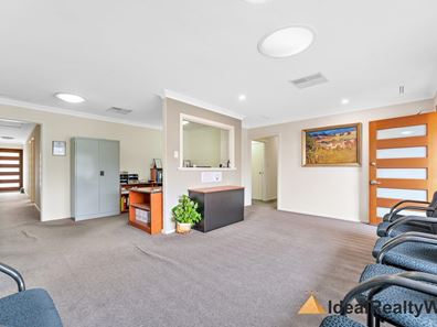 202 High Road , Riverton WA 6148