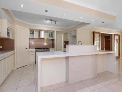 13 Matthews Way, Somerville WA 6430