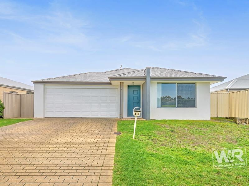 63 Radiata Drive, Mckail