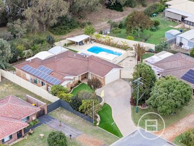 1 Sievewright Street, Silver Sands WA 6210