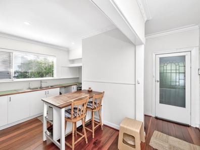 54 King William Street, Bayswater WA 6053