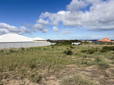 13 Emily Way, Dongara WA 6525